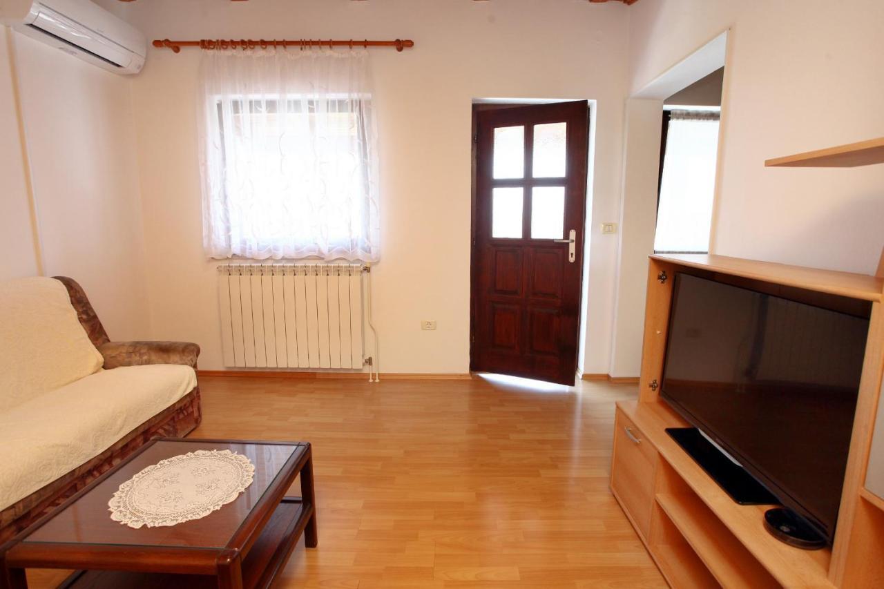 Pleasant Homes Cele 포르토로즈 외부 사진